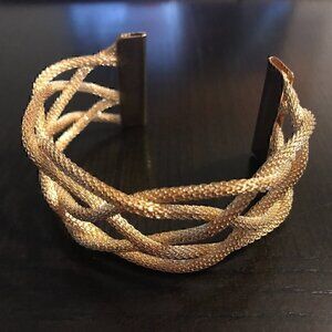 Fashion Gold Custom Made Bracelet